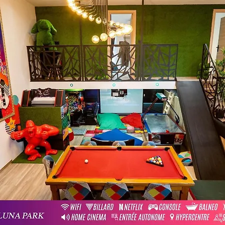 Διαμέρισμα Capsule Luna Park - Jacuzzi - Sauna - Jeux & Arcades - Billard - Netflix & Cinema -